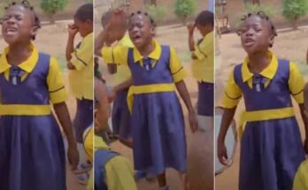 Nigerian school girl prays like a warrior during school assembly