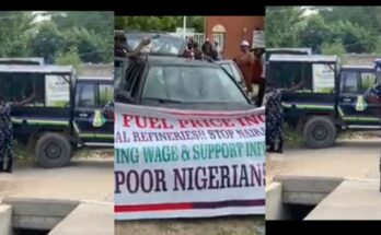 The Nigeria Labour Congress has begun its planned nationwide strike today, starting at the Kano state library and marching to the Kano State Government House. :ikejabird.com