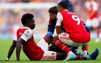 Bukayo Saka suffers foot injury