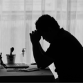 How to know if your friend is depressed:ikejabird.com