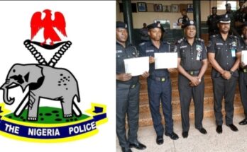 "Should they be celebrated?"- Police honors officers who fixed a ladies' punctured tyre :Ikejabird