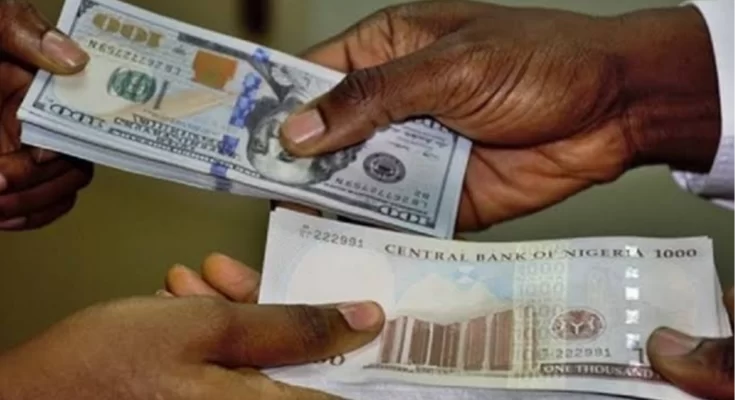 Naira loses value against US Dollar days after raising hopes