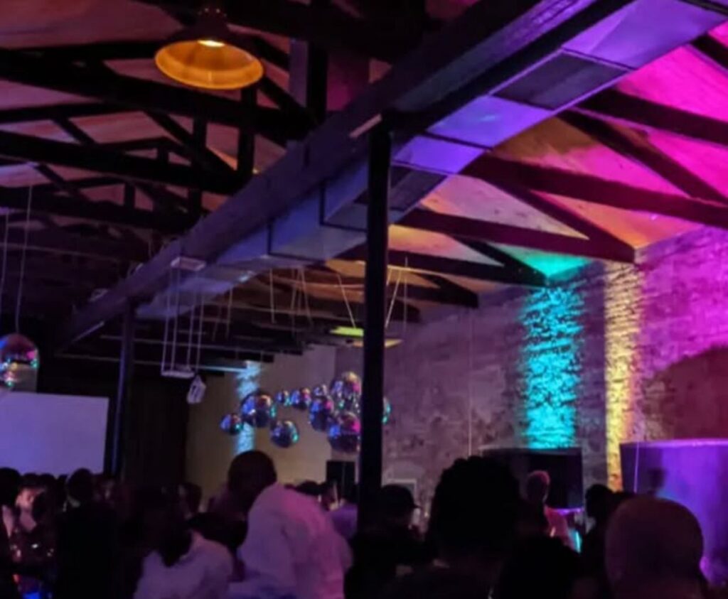 Carlsbad Lounge, Ikeja Lagos