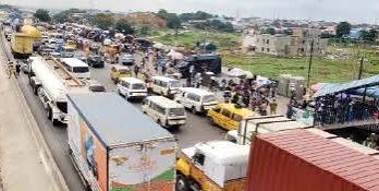 Kara Bridge on the Lagos-Ibadan Expressway ahead of scheduled rehabilitation.